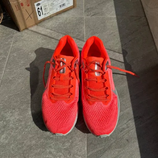 Nike WinFlo11, Adidas, JEEP Sneakers