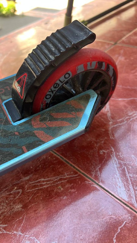 Самокат, Айфон 11 128гб, Босоножки 36 размер, Книги 5