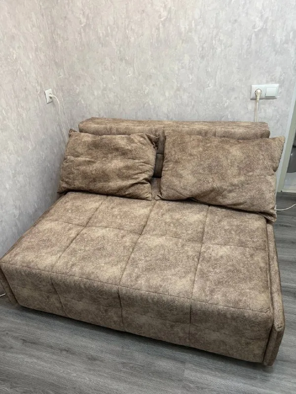 Раскладной диван 1