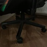 Игровое кресло GXT 4