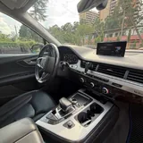 Audi Q7 5