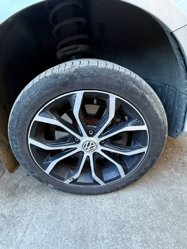 Летние шины Continental 235/45 R17