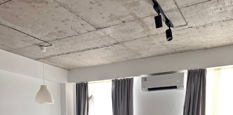 Черные лампы, Белая люстра 3