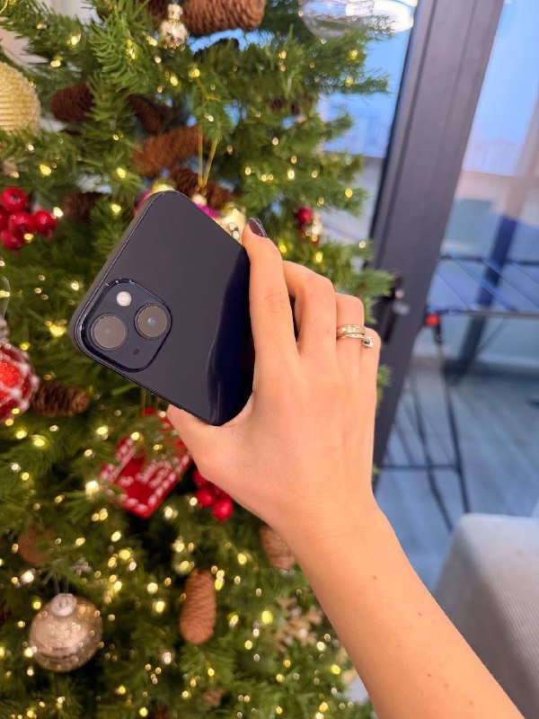 iPhone 14 Plus 256 GB Midnight 4