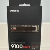 Apple Mac Mini M4, Ugreen stand, Samsung 9100 Pro SSD 7