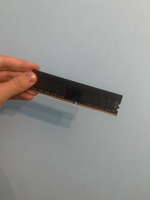 HDD 500GB, оперативка DDR4 4