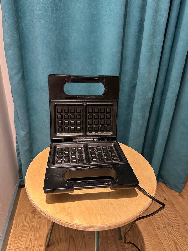 Вафельница, миксер Scarlett