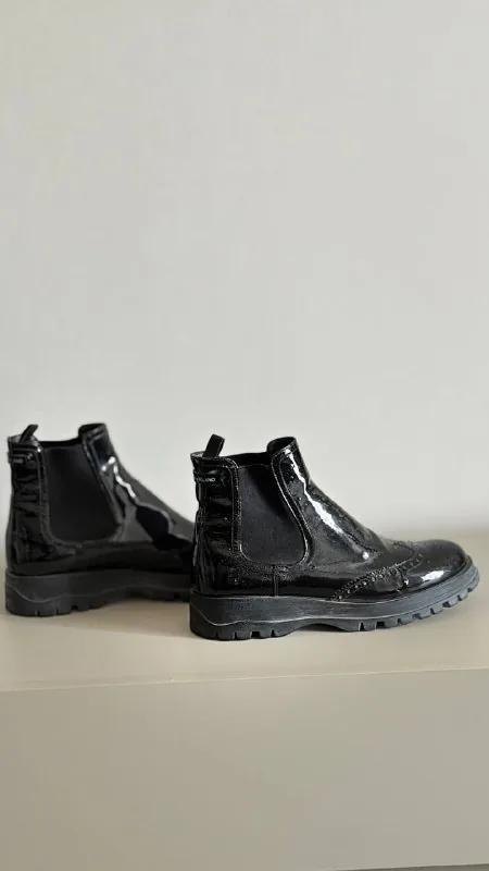 Balenciaga Triple S, Axel Arigato, Gucci, Dior, Prada 3