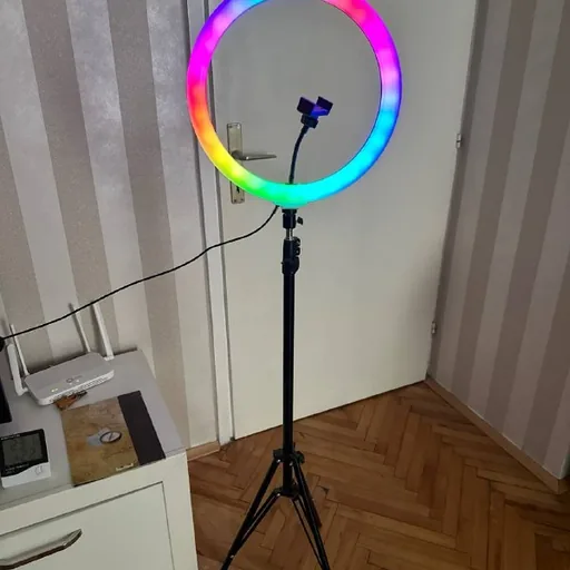 Кольцевая лампа
