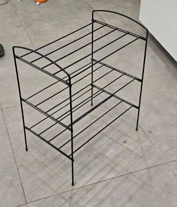 Металлическая подставка для обуви