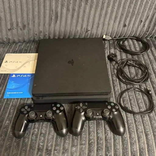 PlayStation PS4 Slim с играми