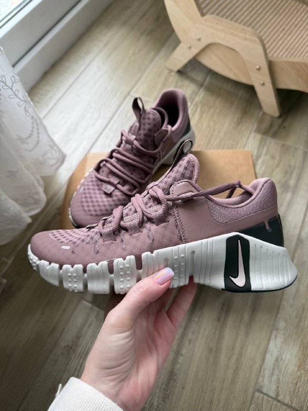 Кроссовки Nike Metcon 5 женские 37 размер