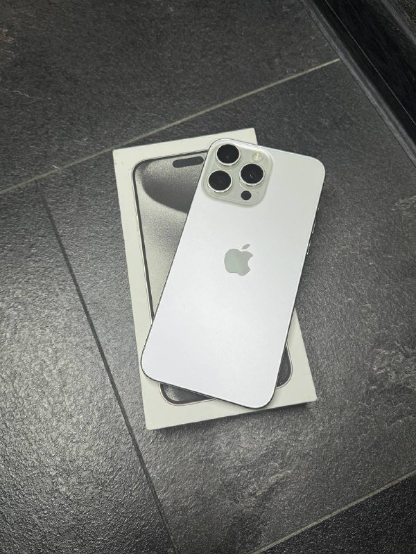 iPhone 15 Pro Max 256GB белый титан