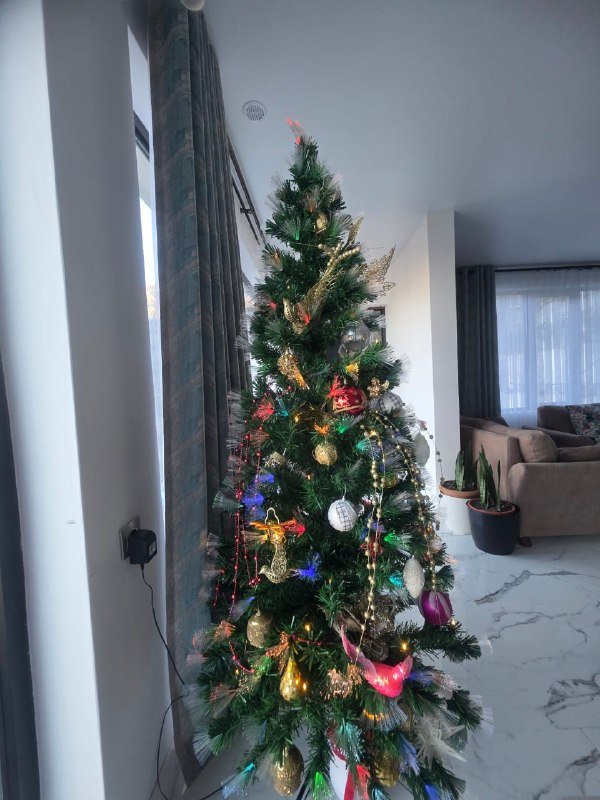 Ёлка с освещением 2