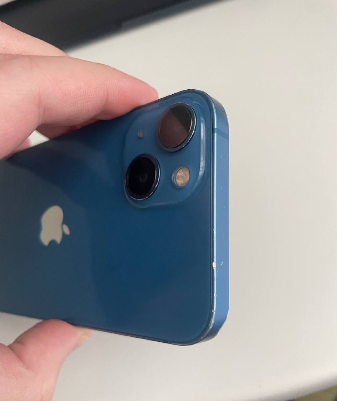 iPhone 13 3