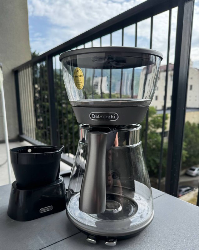Капельная кофеварка Delonghi Clessidra