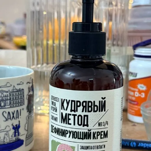 Кудрявый метод, дефинирующий гель для кудрей