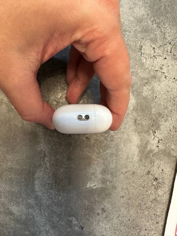 Кейс AirPods Pro 2nd generation lightning 3