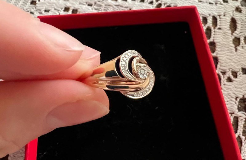 Золотое кольцо 585 пробы, размер 17 3