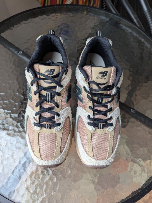 Женские кроссовки New Balance 530 2