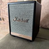 Marshall Uxbridge Voice, беспроводное зарядное устройство 1