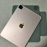 iPad Pro 11″ (2021, M1, 128 ГБ) с Apple Pencil и чехлом 3