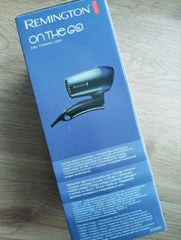 Компактный дорожный фен Remington D2400 2