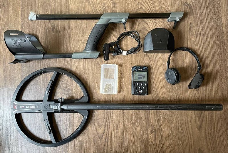 Металлоискатель XP Deus с аксессуарами