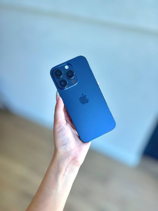 iPhone 14 Pro, iPad Air, AirPods Pro 2 3