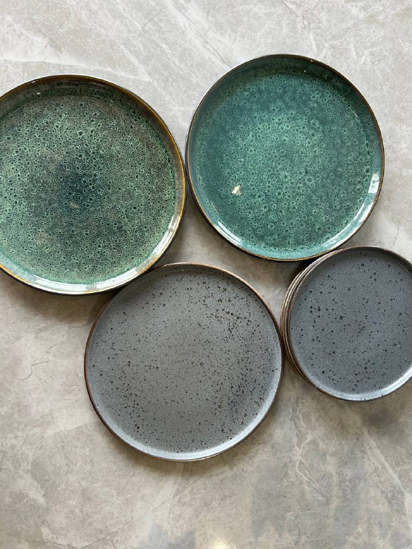 Тарелки большие и маленькие, 7 штук 2