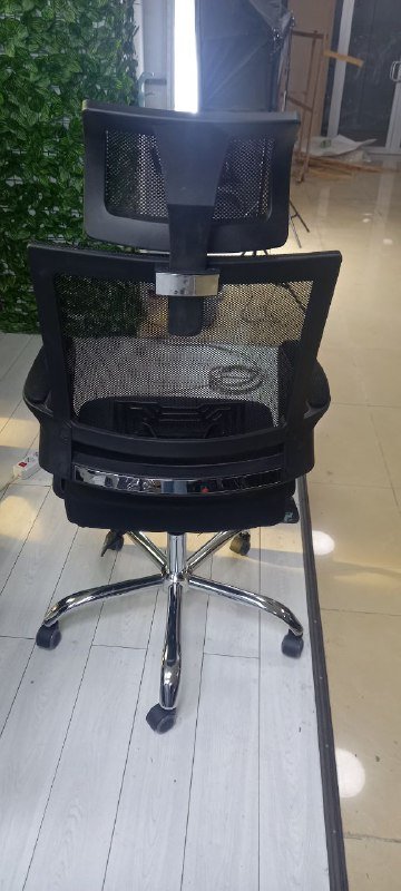 Офисное кресло компьютерное 3