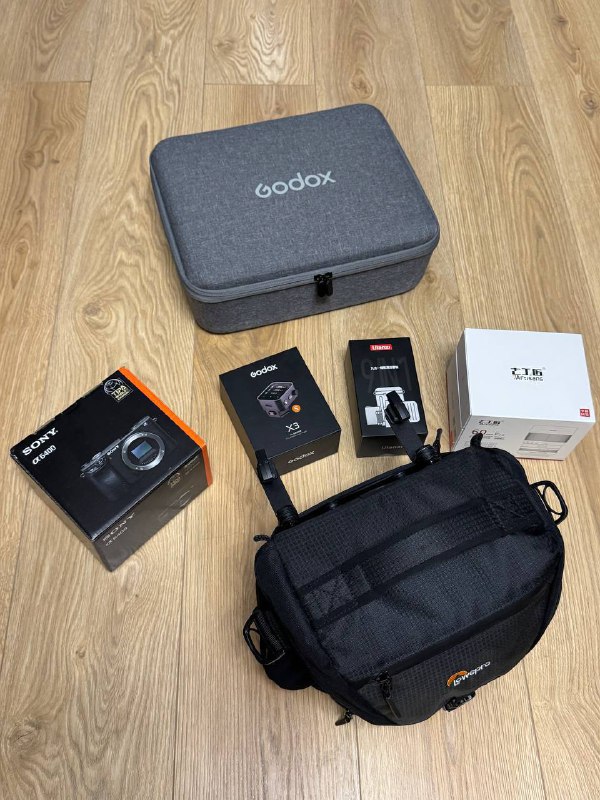 Камера Sony a6400, объективы, аксессуары в сумке 2