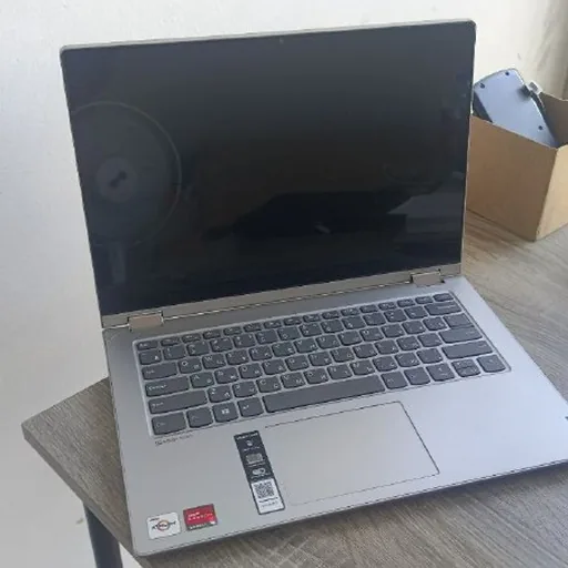 Неисправный ноутбук Lenovo Ideapad C340 с аксессуарами