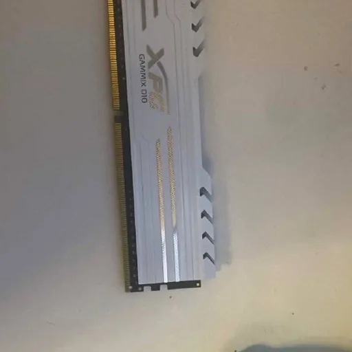 8GB DDR4 3000MHz RAM