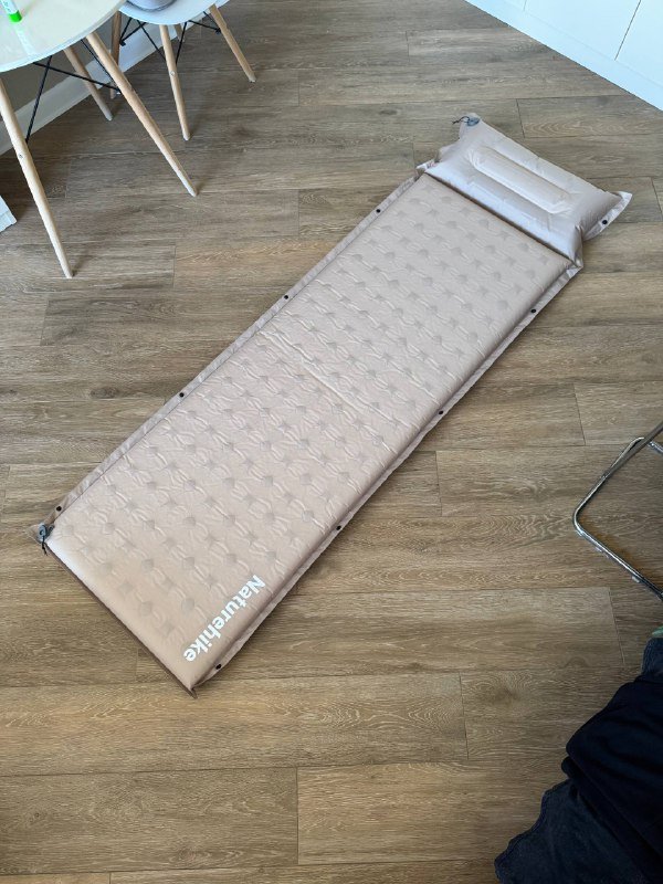 Самонадувающийся туристический коврик Naturehike