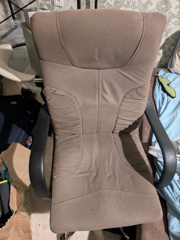 Кресло и стол 3