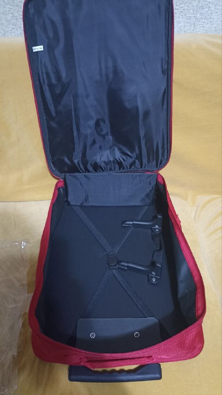 Чемоданы красные размер 51x36x15 3