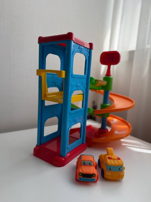 Ходунки-каталка Caretero Spark, детская тележка, игровой трек с машинками 3