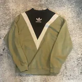 Jnco, Obey, Guess, Hellstar, Bbc, Adidas одежда 7