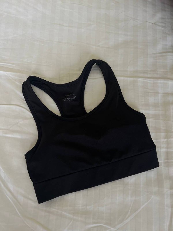 Спортивный топ Defacto Fit XS черного цвета