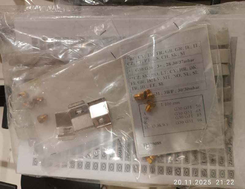 Газовая варочная панель Indesit GW65CLI 3