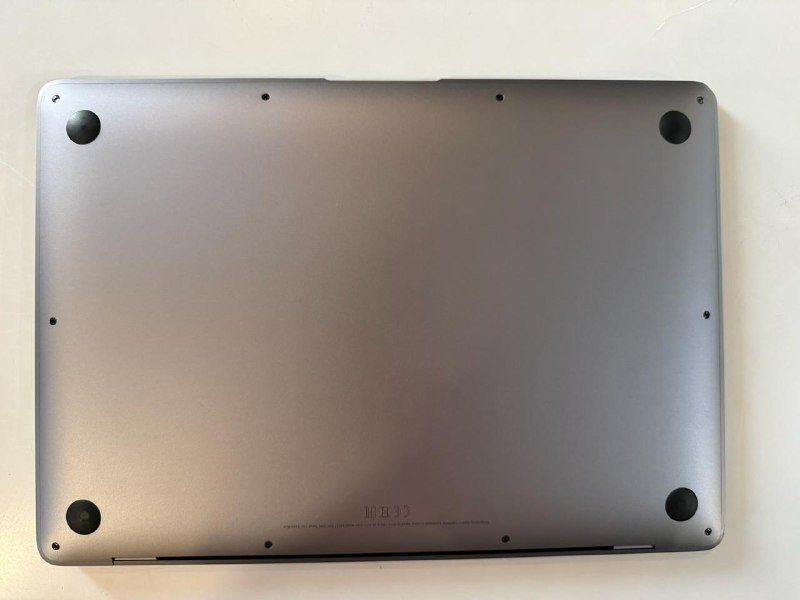 MacBook air 13 M1 256GB с USB хабом 2