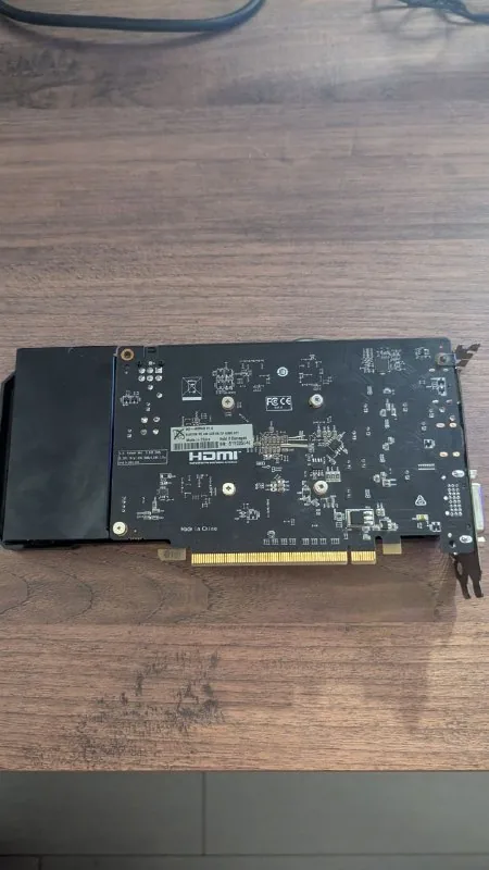Видеокарта RX 460 4GB XFX 1