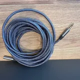 AUX-удлинитель, йога-коврик, сковорода, мини-колонки, HDMI-кабель, чехол на диван 1