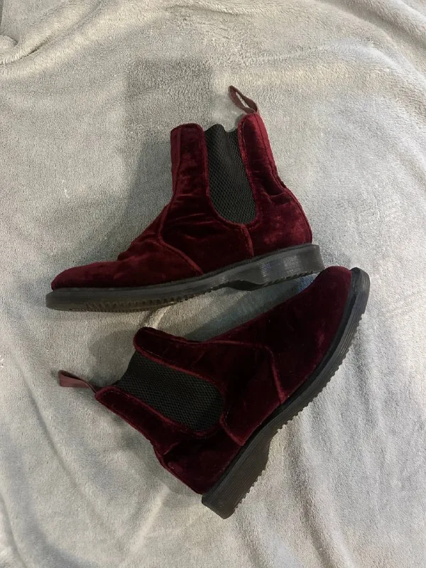 Челси Dr. Martens Flora Velvet 1