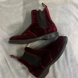 Челси Dr. Martens Flora Velvet 1