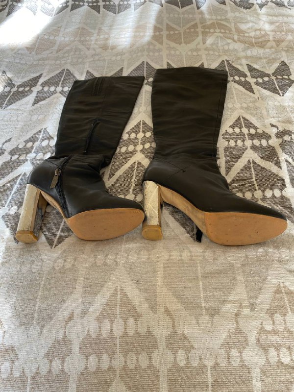 Шикарные кожаные сапоги, размер 36 2