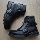Кеды Y3 Yohji Yamamoto, ботинки Diesel, косуха Gipsy 4