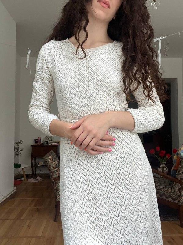 Платья, свитер UNIQLO