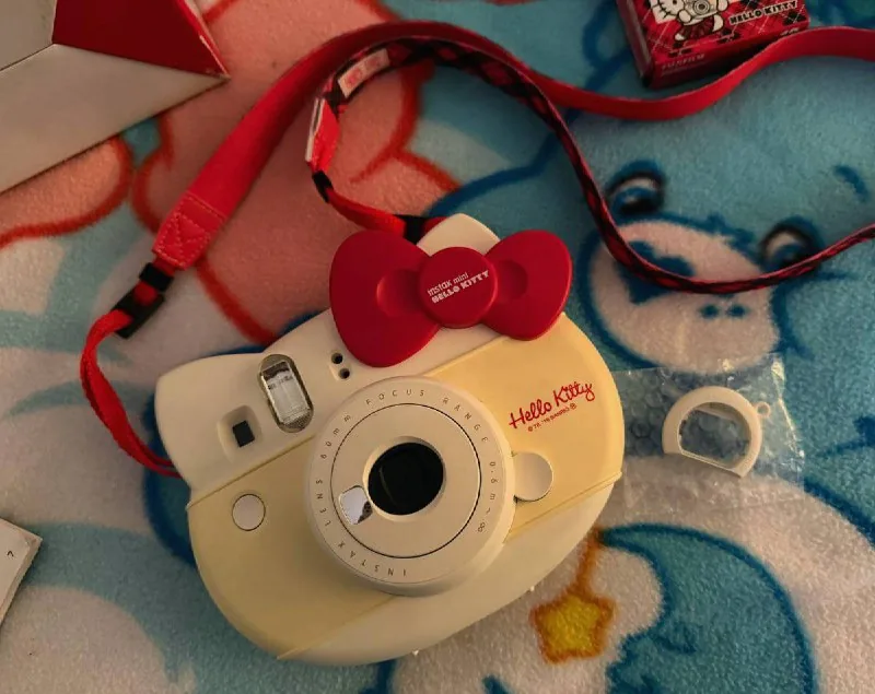 Instax Hello Kitty camera 1